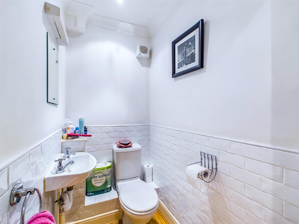 Additional image 13 of Salisbury Road, Christchurch, Dorset, BH23
