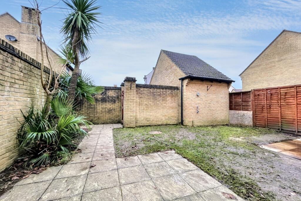 Additional image 10 of Wool