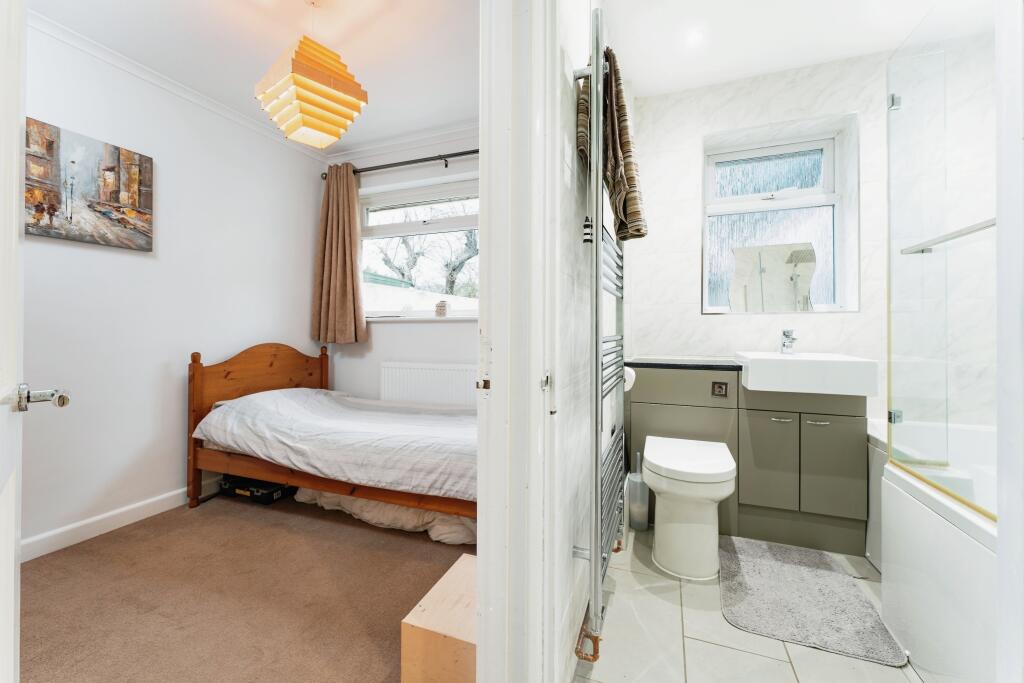 Additional image 18 of Holme Close, Oakington, Cambridgeshire, CB24