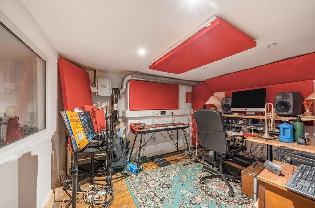 Additional image 15 of Holmesdale Street, Grangetown, Cardiff