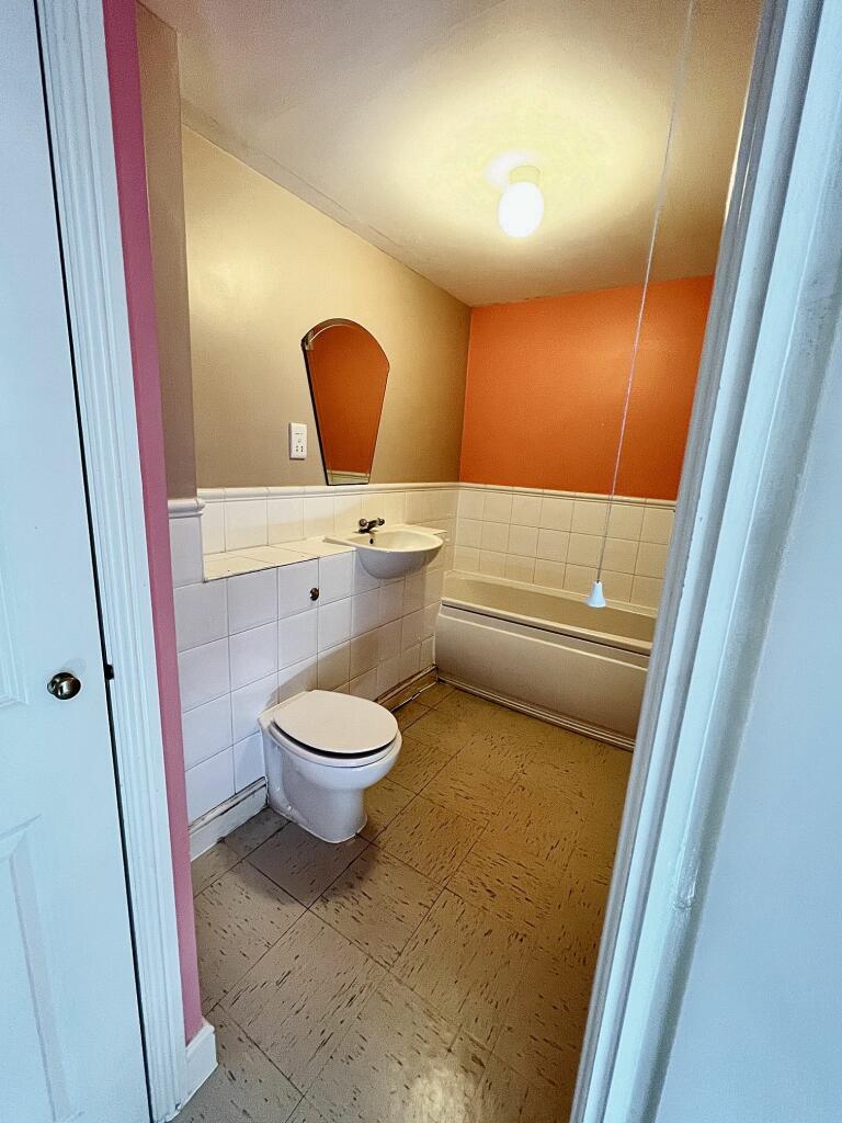 Additional image 8 of Horn Book, Saffron Walden, CB11 3JW