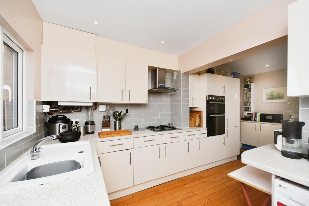 Additional image 7 of Hollingbury Place, Brighton, BN1