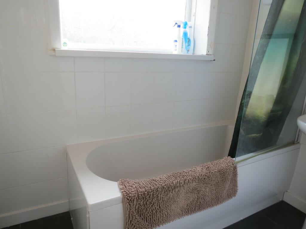 Additional image 9 of 4 bedroom Detached House in Winton