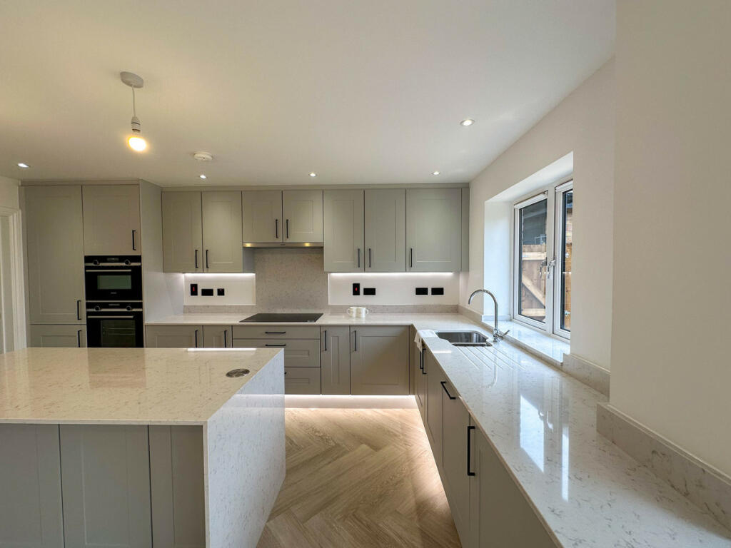 Additional image 17 of Hayfield Lodge, New Road, Over, CB24