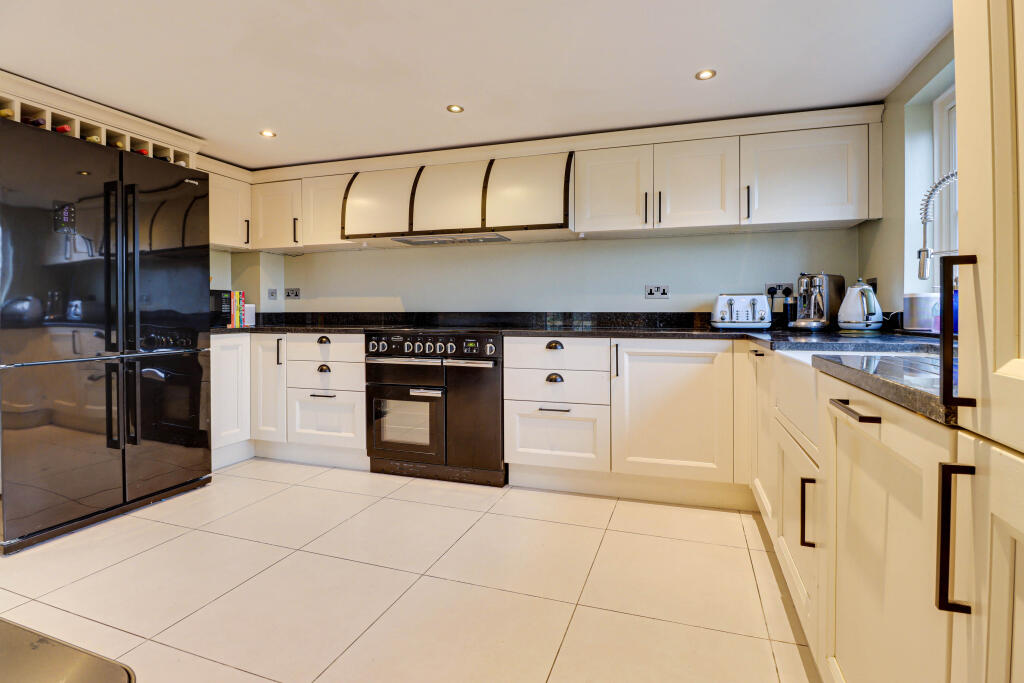 Additional image 9 of Barley Mow Lane, St. Albans, Hertfordshire, AL4