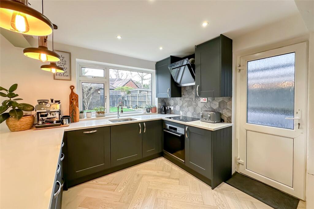 Additional image 17 of Maplefield, Park Street, St Albans, Hertfordshire,, AL2