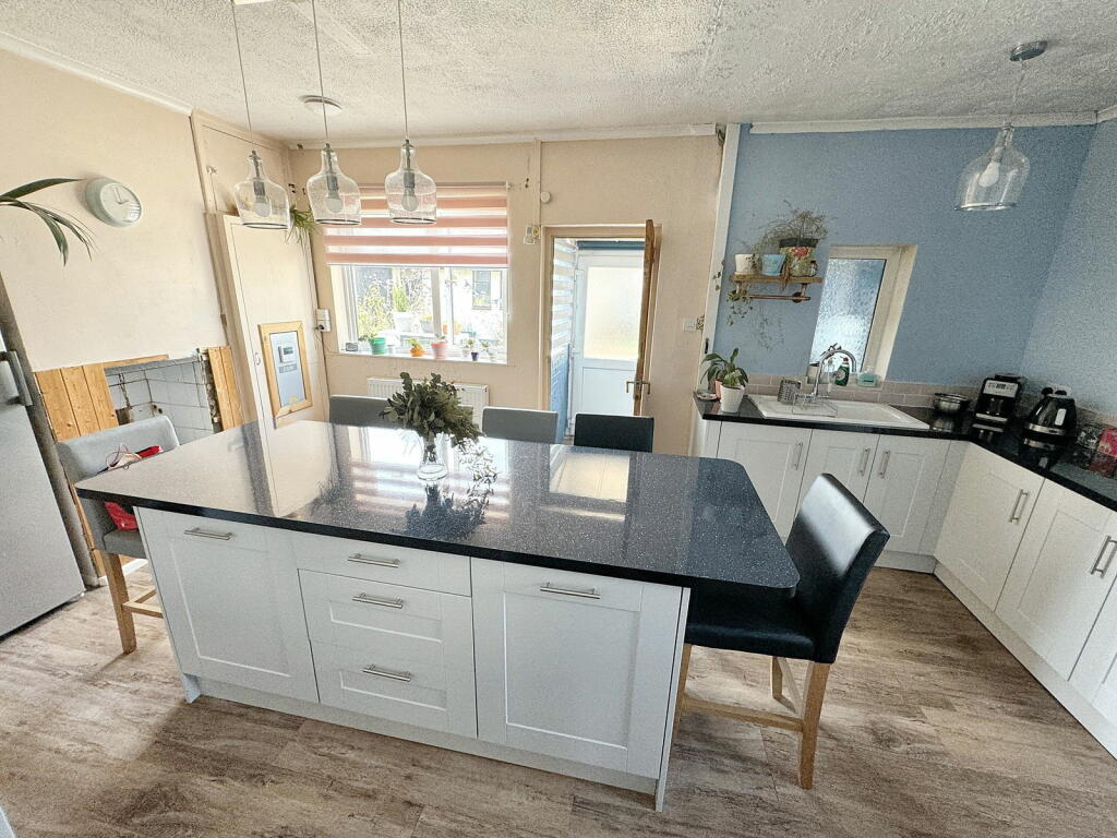 Additional image 9 of Station Road, Haddenham