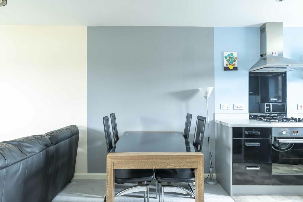 Additional image 13 of St Lucia Crescent