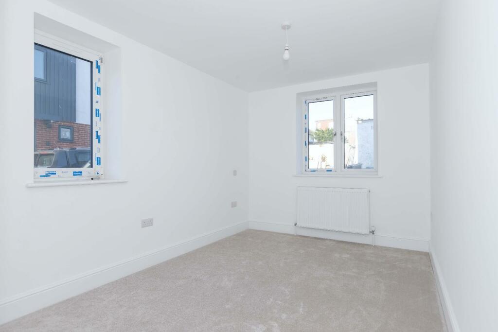 Additional image 7 of Mile Oak Road, Portslade, Brighton