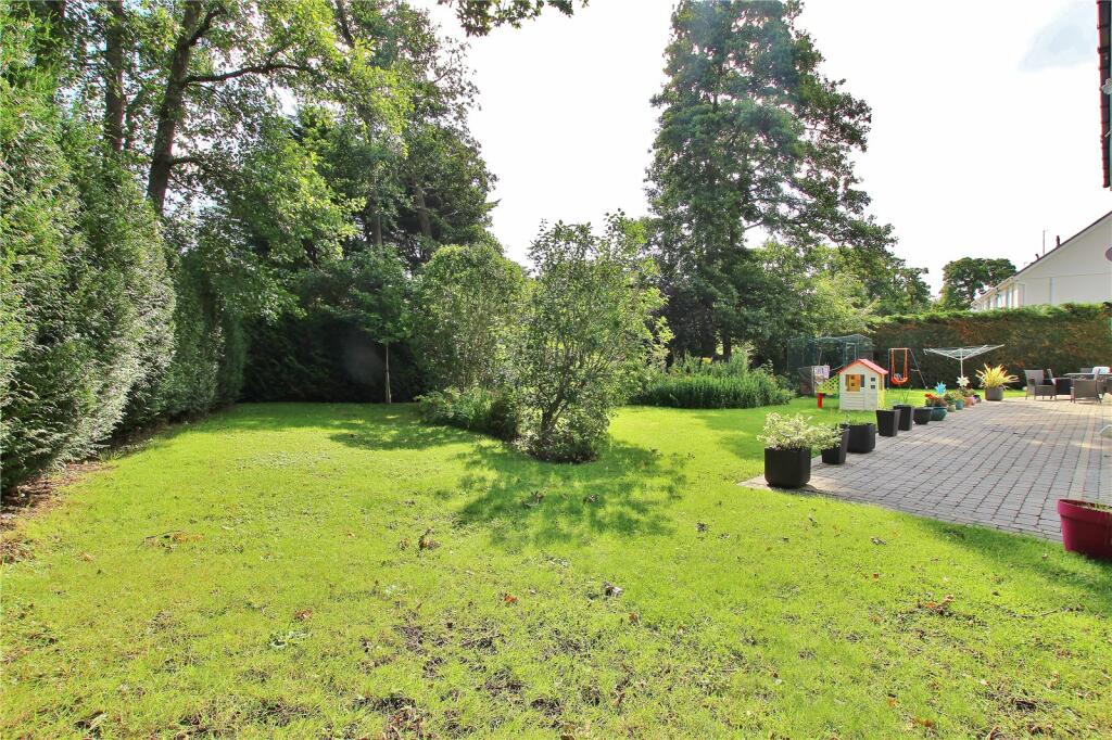 Additional image 33 of Meadow Close, Cyncoed, Cardiff, CF23
