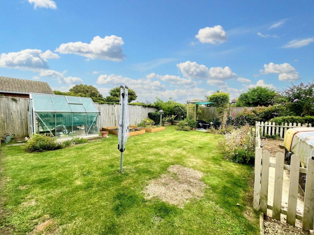Additional image 29 of Broomfield Avenue, Telscombe Cliffs, BN10 7AL