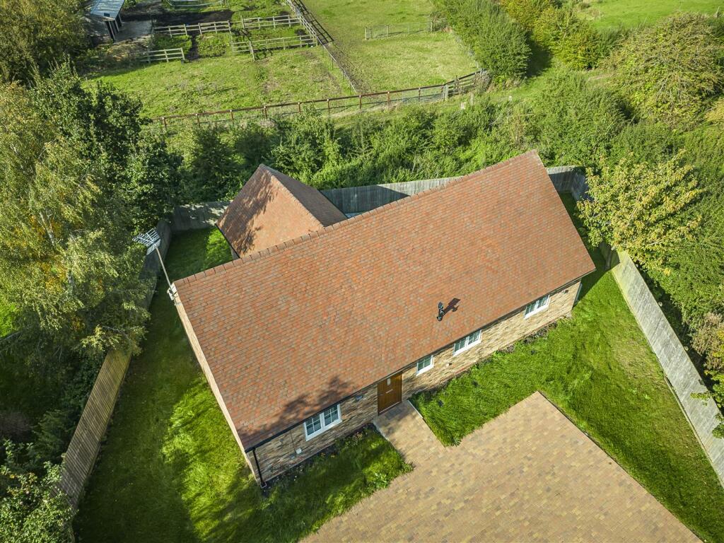 Additional image 19 of Streetly End, West Wickham