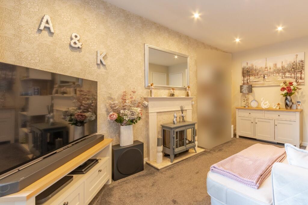 Additional image 4 of Stead Hill Way, Thackley, Bradford, West Yorkshire, BD10