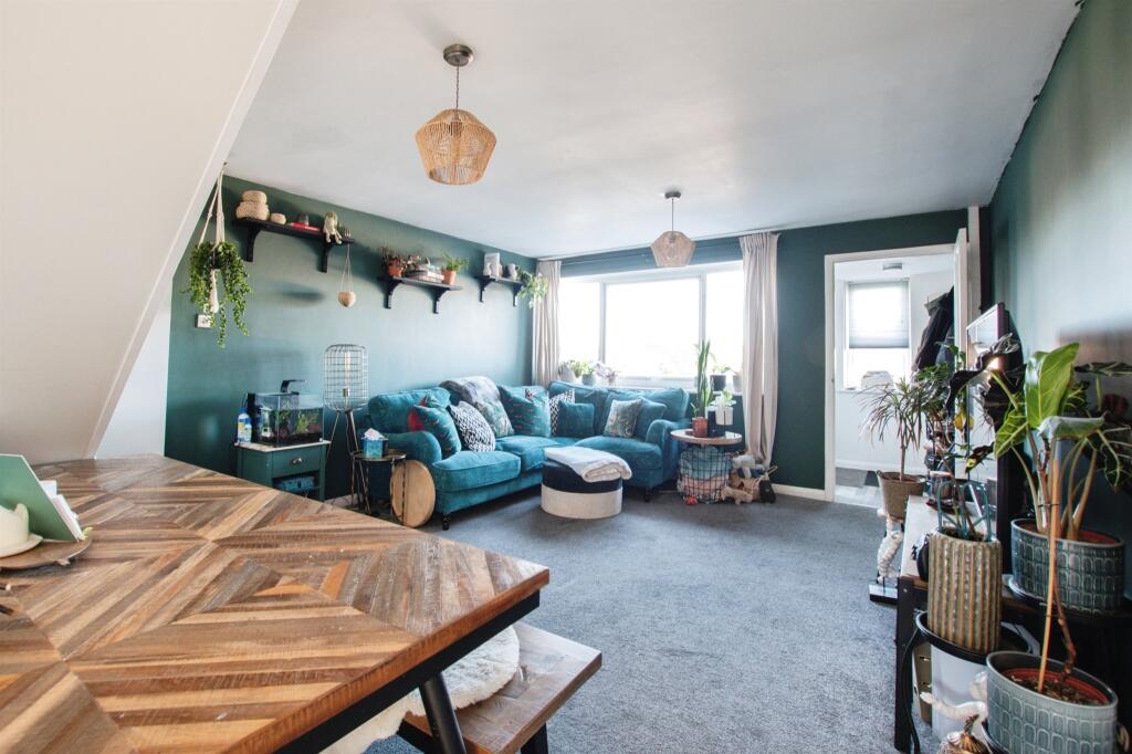 Additional image 15 of Leeson Drive, Ferndown