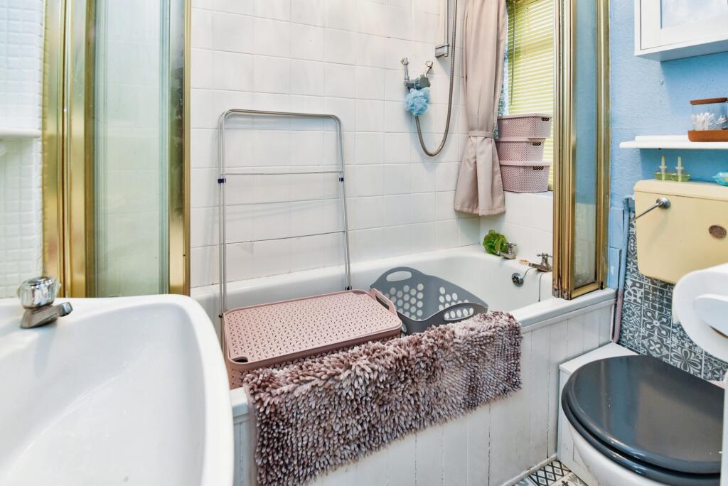 Additional image 12 of Everett Close, WELLS, Somerset, BA5