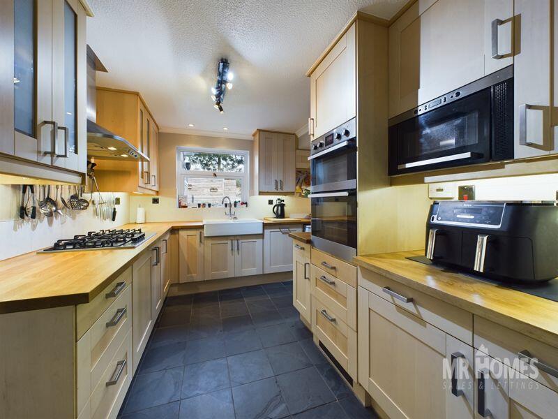 Additional image 5 of Amyas Close, Carlton Gardens, Cardiff CF11 8EA