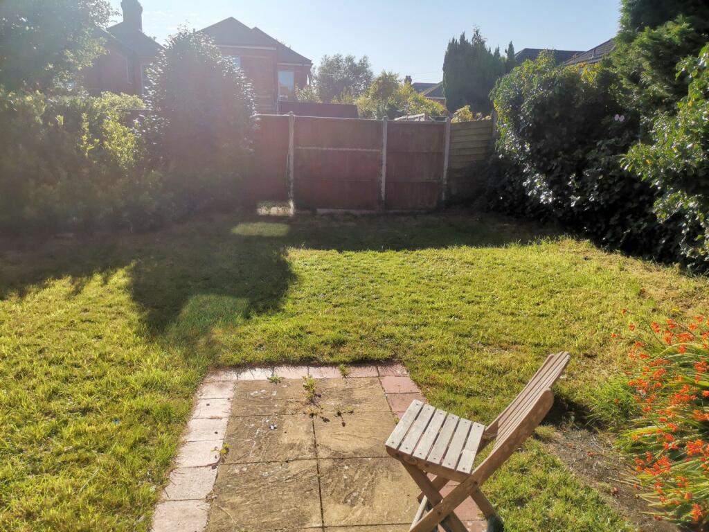 Additional image 13 of 6 bedroom Detached House in Winton