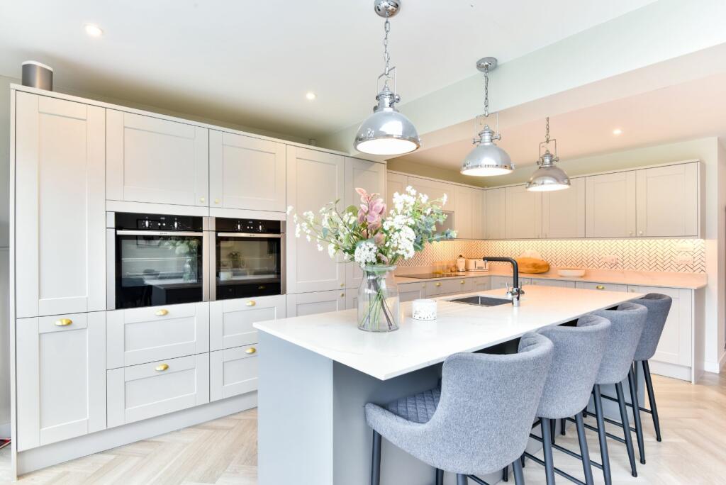 Additional image 9 of Falcon Close, Shoreham Beach, West Sussex, BN43