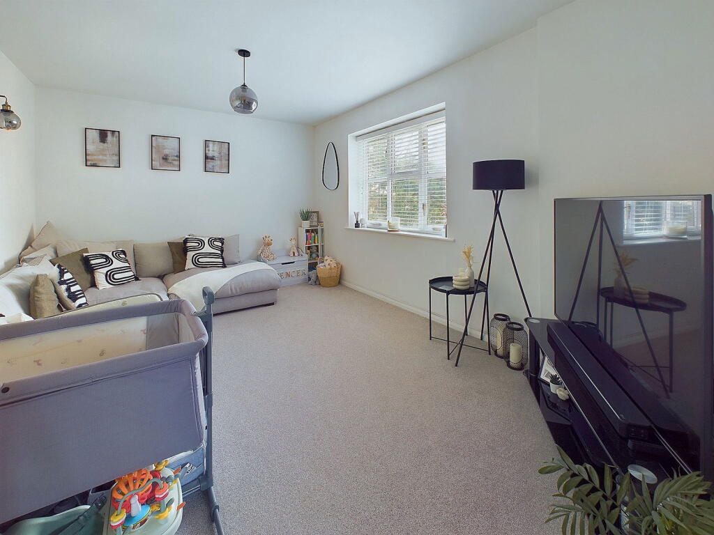 Additional image 13 of Carnforth Road, Sompting, BN15 9RX