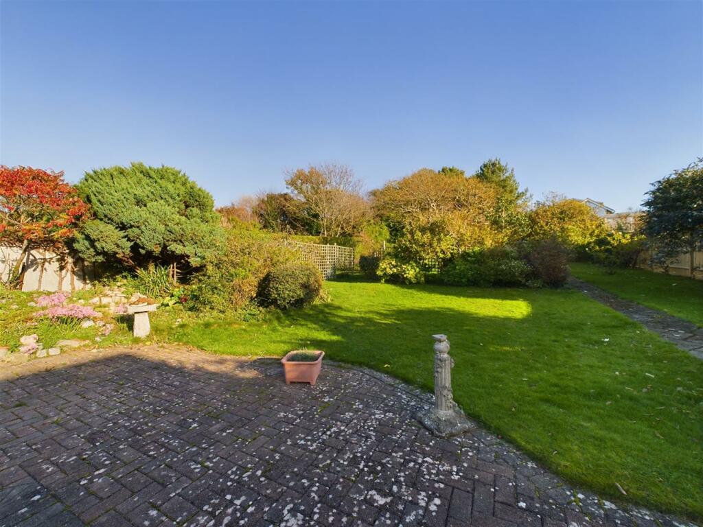 Additional image 22 of Central Avenue, Telscombe Cliffs, Peacehaven