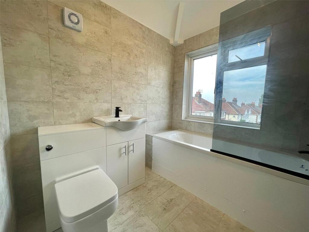 Additional image 22 of Regent Drive, OLDBURY, West Midlands, B69