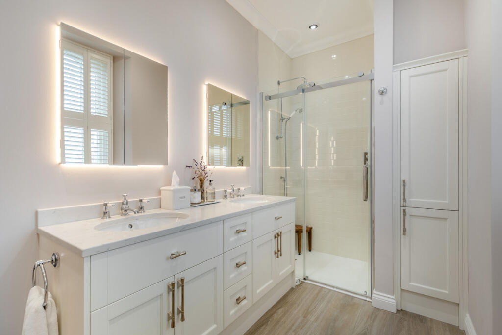 Additional image 27 of Albert Road, Clevedon, BS21