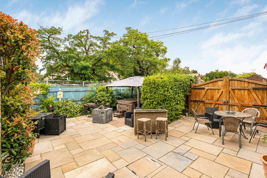 Additional image 19 of Queen Alexandra Stables, Chapel Street, Newmarket, Suffolk, CB8 7HA