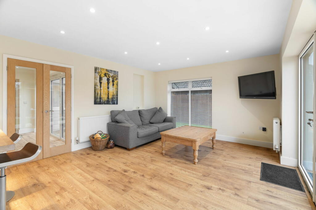 Additional image 15 of King Street, Rampton