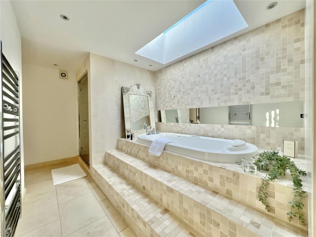 Additional image 23 of Nant Fawr Court, Heol Esgyn, Cyncoed, Cardiff, CF23