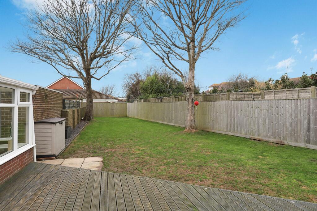 Additional image 17 of Marine Drive, Barton On Sea, New Milton