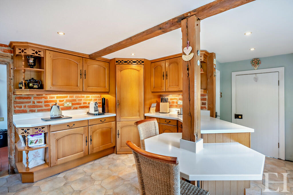 Additional image 10 of Sturmer