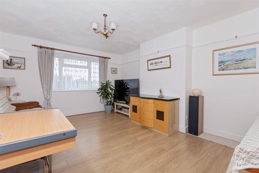 Additional image 5 of Sea Place, Goring-By-Sea, Worthing