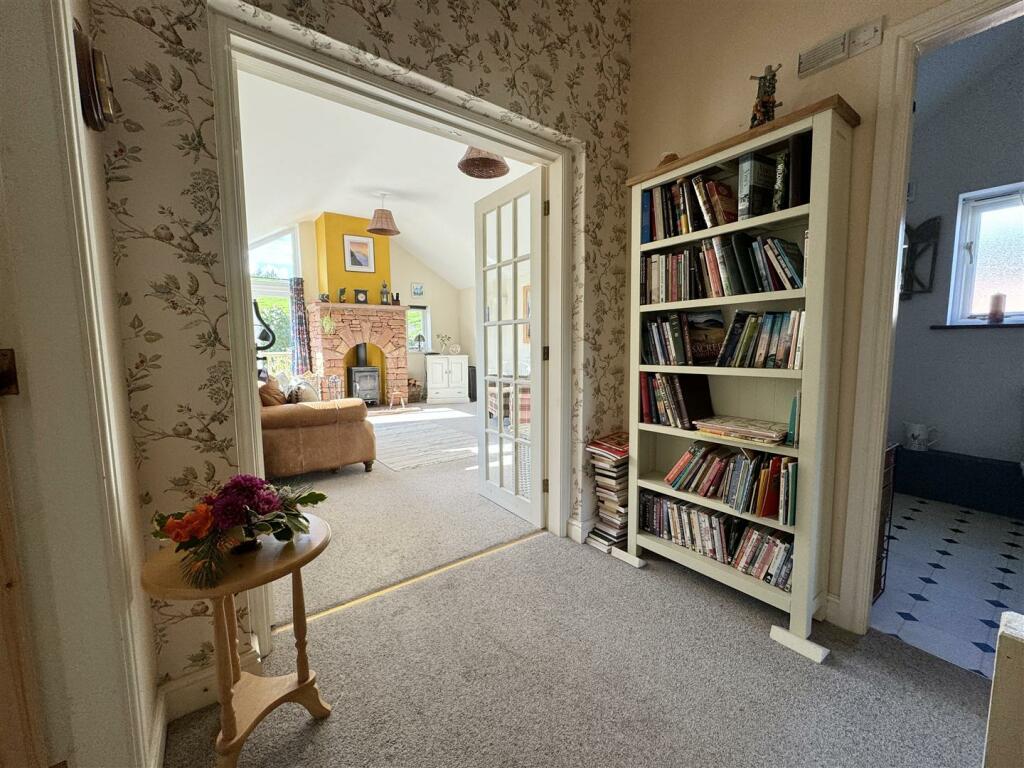 Additional image 11 of Croglin