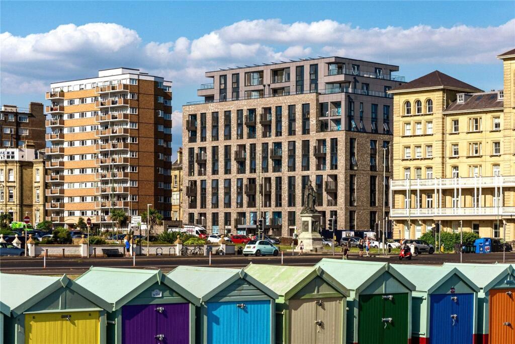 Grand Avenue, Hove, East Sussex, BN3