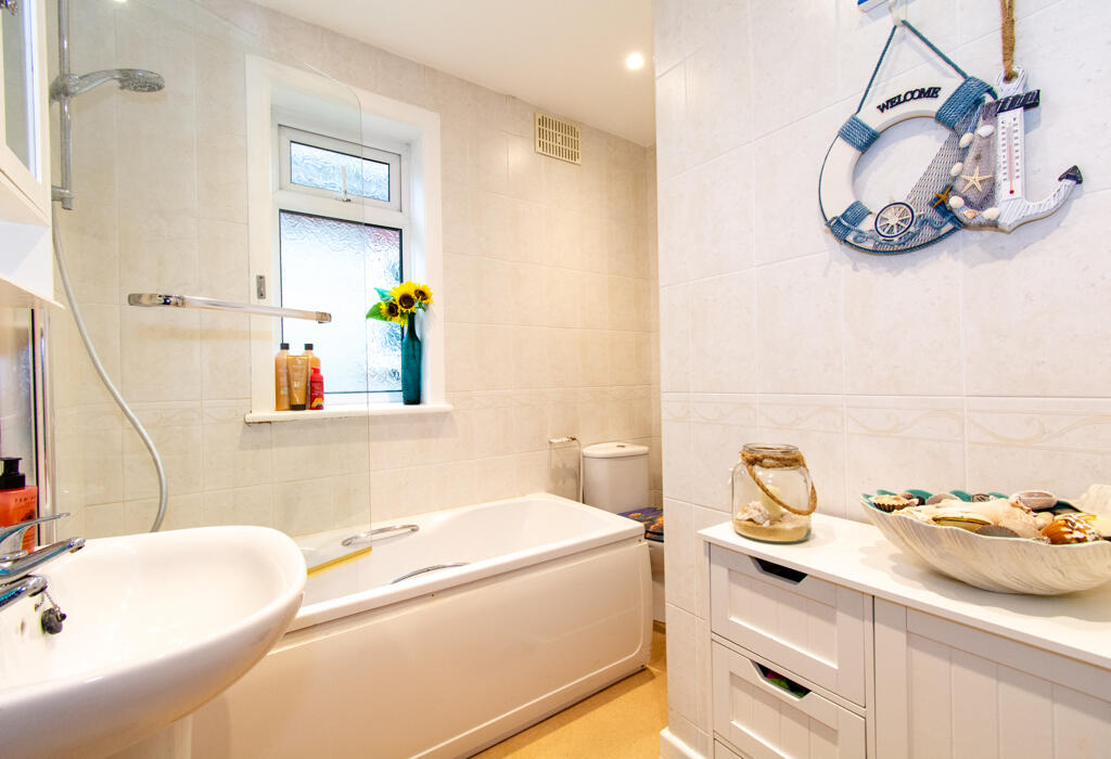 Additional image 4 of Green Road, Bournemouth, Dorset