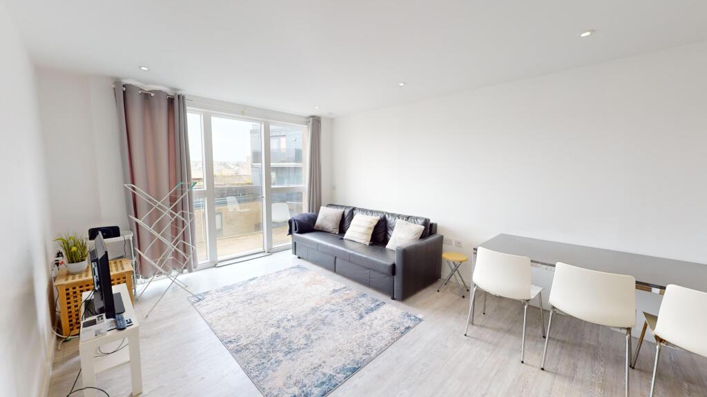 Additional image 4 of Fleet Street