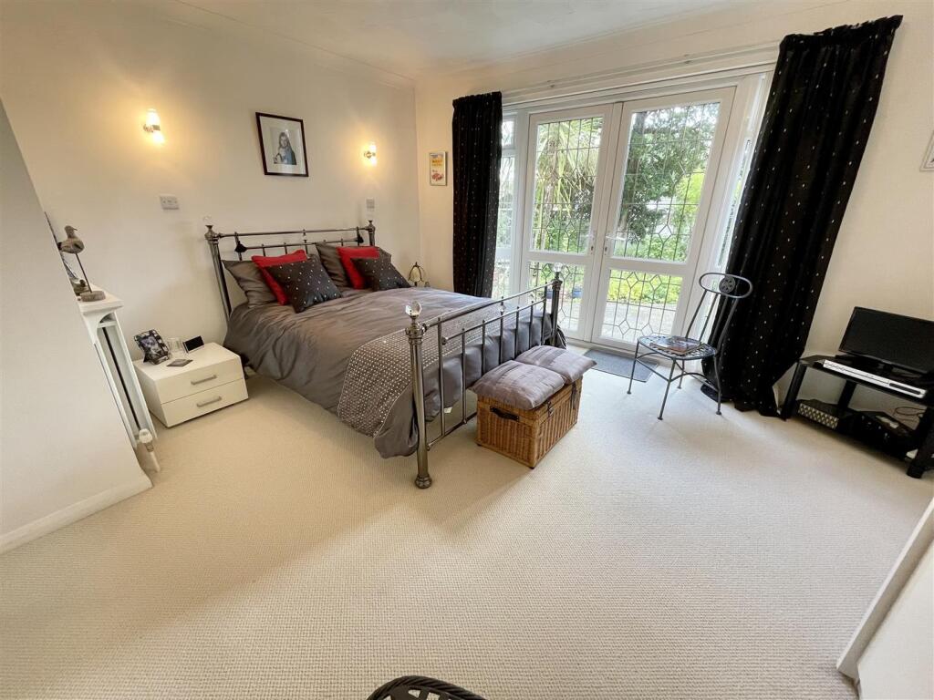 Additional image 12 of Pinewood Road, Ferndown