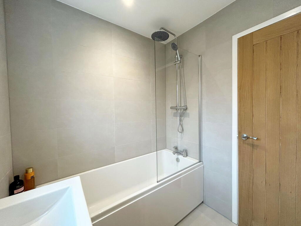 Additional image 17 of Knightcote Drive, Hillfield