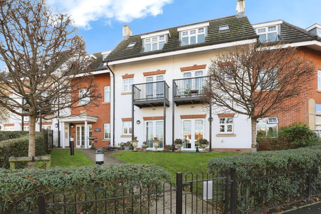 Tuckton Road, BOURNEMOUTH, Dorset, BH6