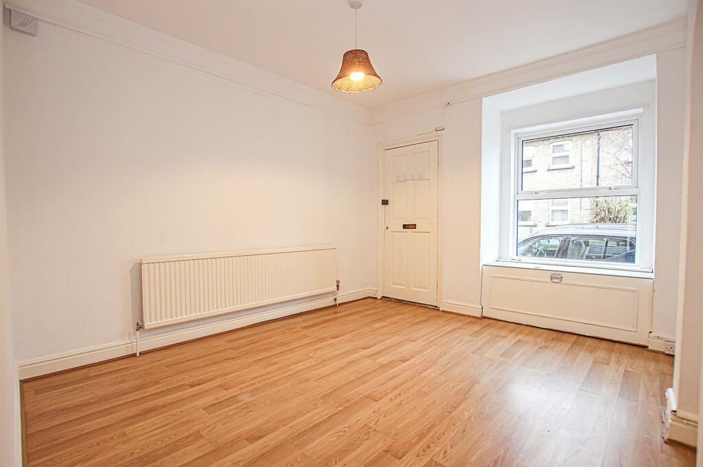 Additional image 12 of Stamford Street, Newmarket