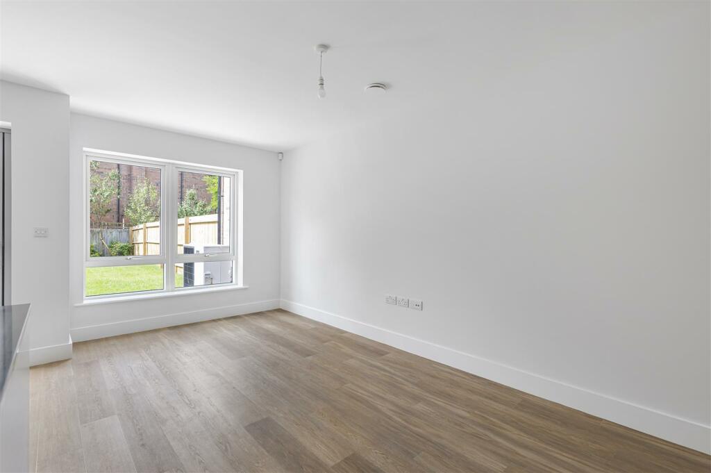 Additional image 4 of High Street, Harston, Cambridge