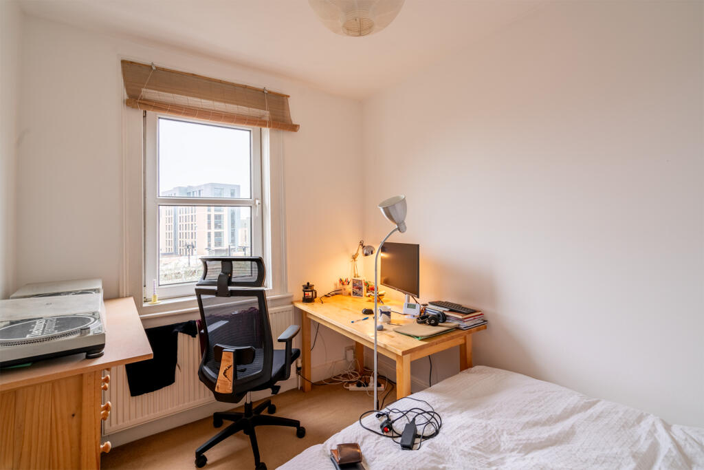 Additional image 16 of Fraser Street, Windmill Hill