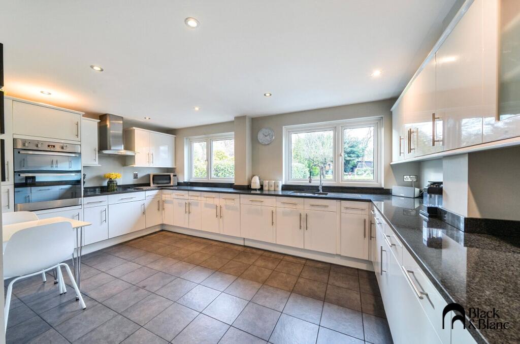 Additional image 5 of Oaklands Avenue, West Wickham, BR4