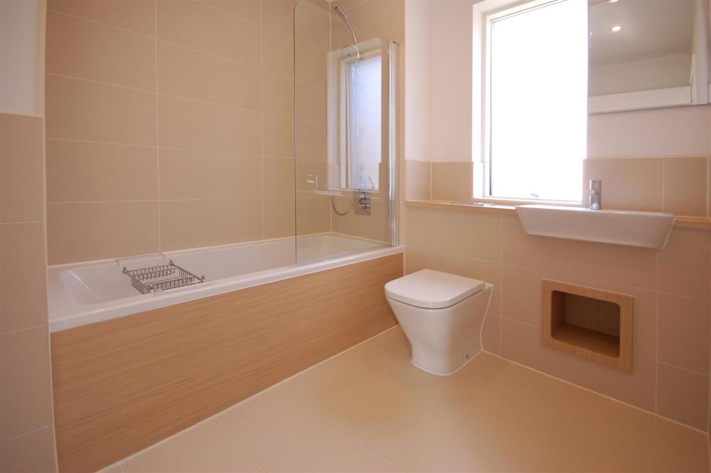 Additional image 14 of Royal Way, Trumpington, Cambridge