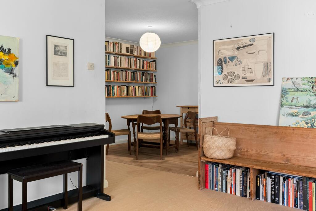 Additional image 10 of Marlborough Court, Cambridge, CB3