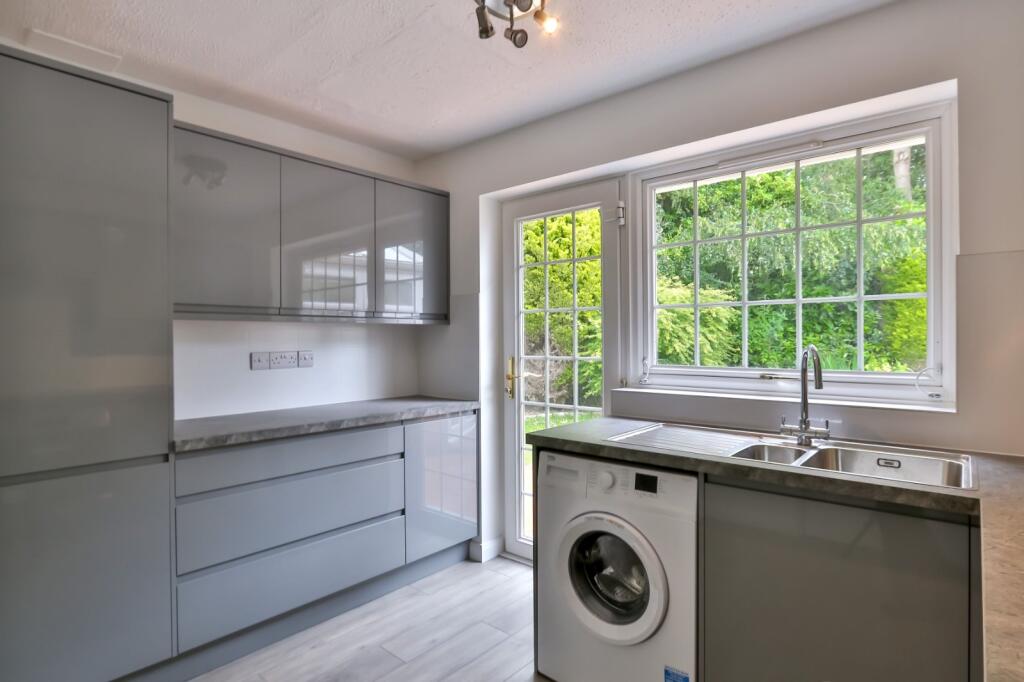 Additional image 7 of South Western Crescent, Whitecliff, Poole, Dorset, BH14