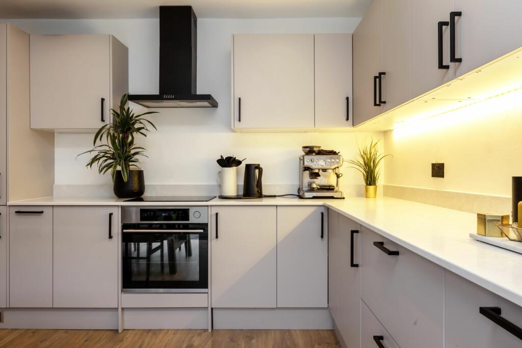 Additional image 6 of Denmark Road, Portslade, BN41