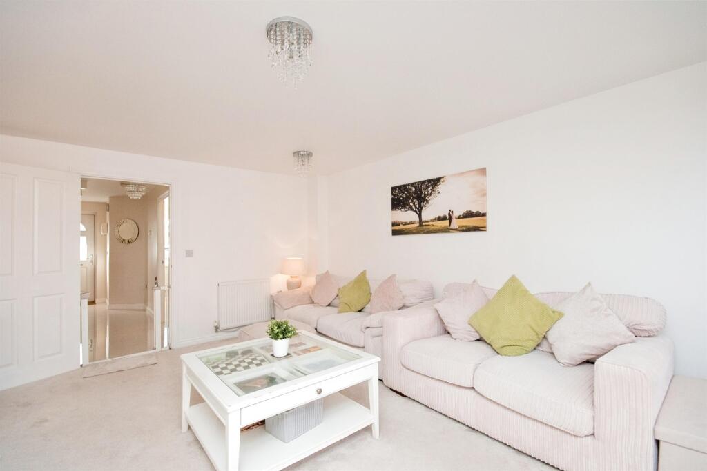 Additional image 4 of Lundy Walk, Hailsham