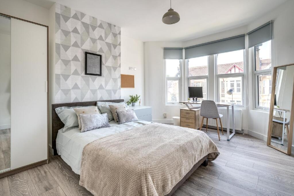 Additional image 5 of Elmgrove Road, Fishponds, Bristol, Bristol, BS16