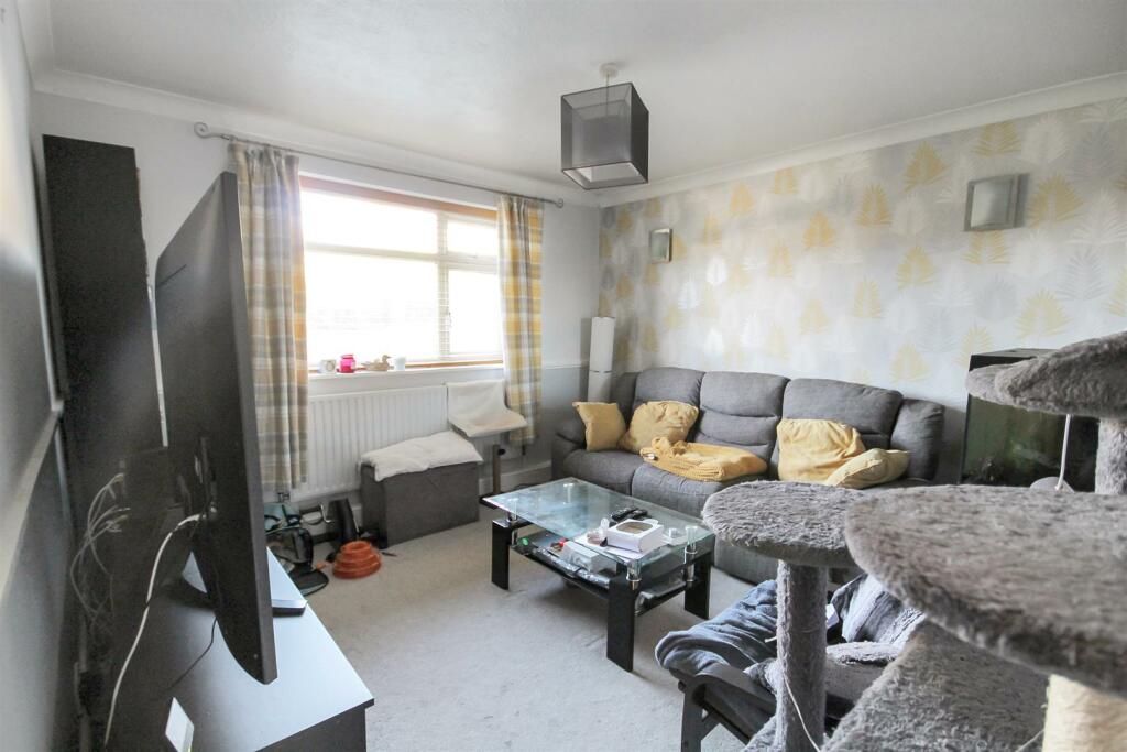 Additional image 10 of Mile Oak Road, Portslade, Brighton